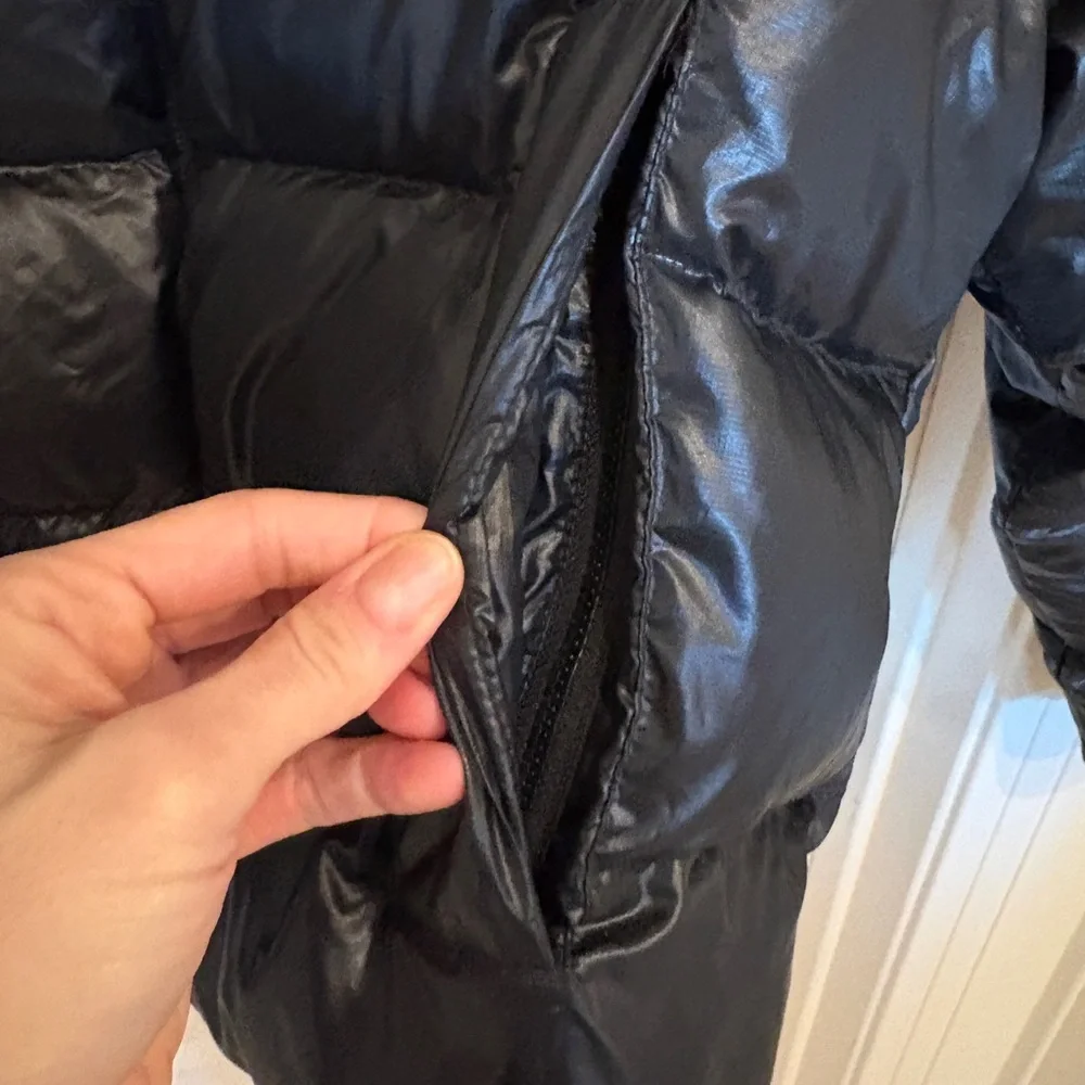 Nike Sportswear Down-Fill Puffer‎ Jacket CU5813-010 Black Women's Wayne State U